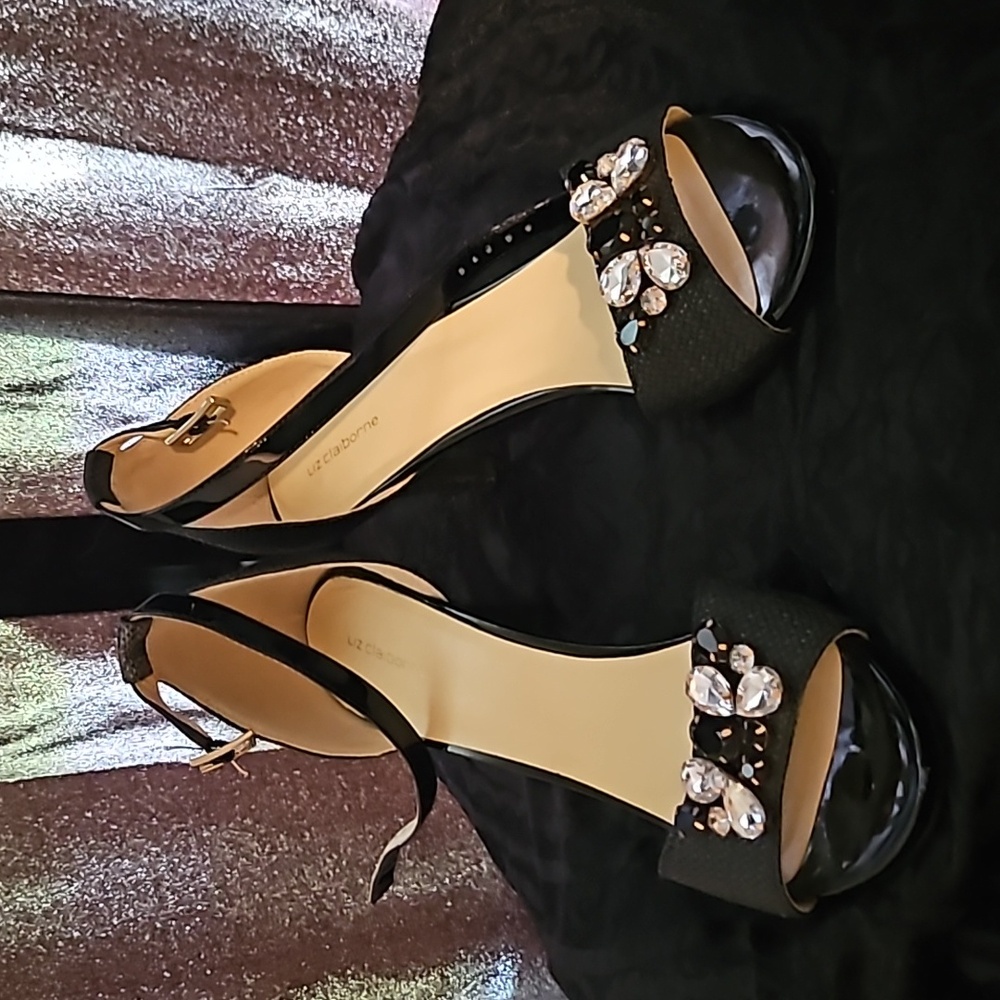 Liz Clairbourne Evening Pump